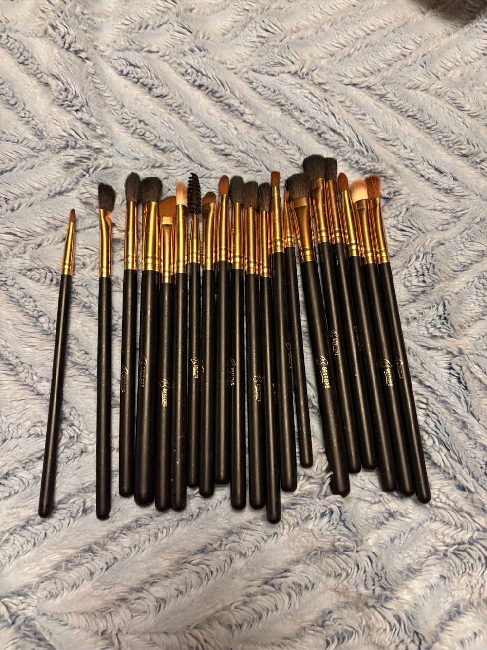 Black and Gold Eye Brush Set — Professional Makeup Brush Collection